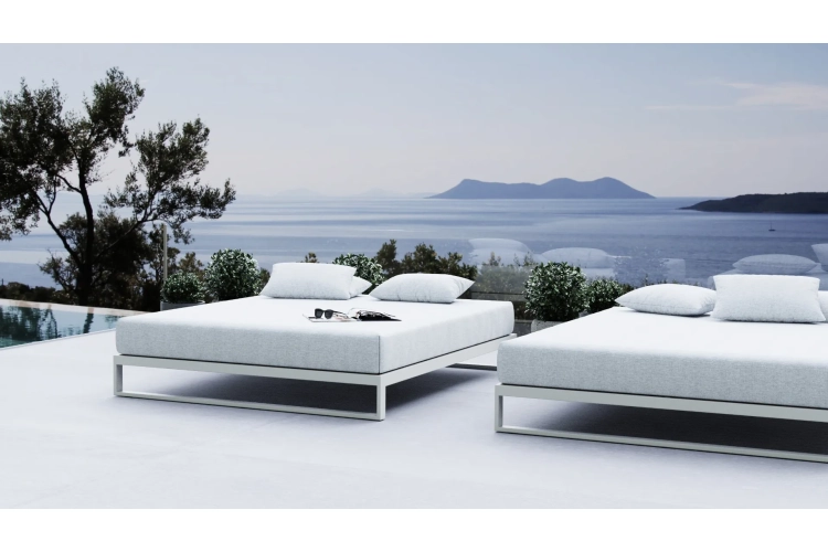 Leżanka ibiza w kolorze biała