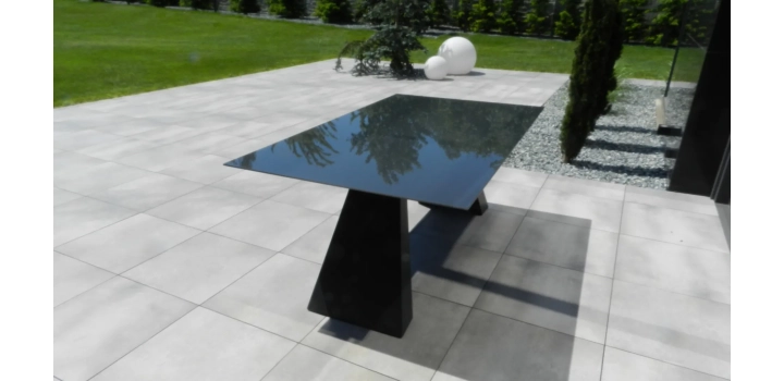 Stół ogrodowy z szklanym blatem sewilla